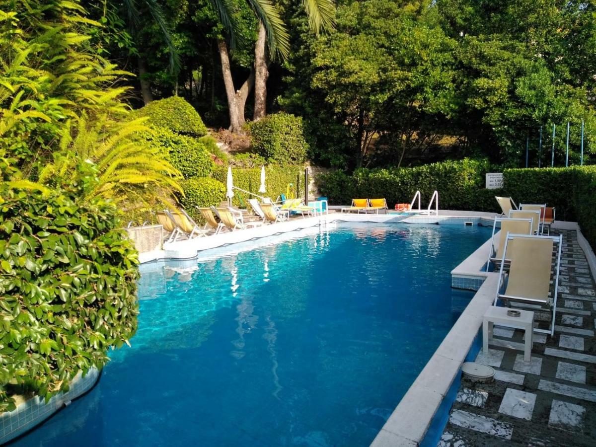 Апартаменты Casa Wendy - Swimming Pool Parking And Wifi Рапалло Экстерьер фото